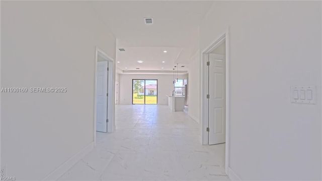 2809 18th st W, Lehigh Acres, FL 33971