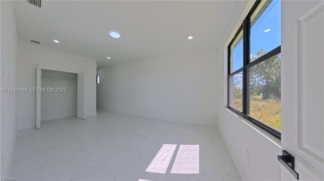 2809 18th st W, Lehigh Acres, FL 33971