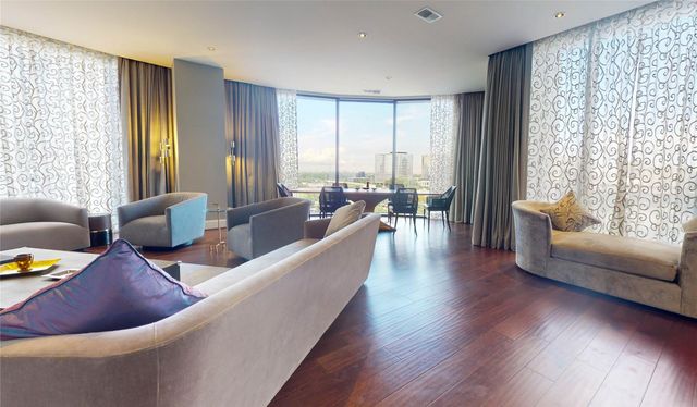 1409 Post Oak Blvd 902, Houston, TX 77056