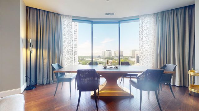 1409 Post Oak Blvd 902, Houston, TX 77056