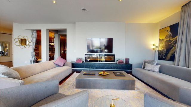 1409 Post Oak Blvd 902, Houston, TX 77056