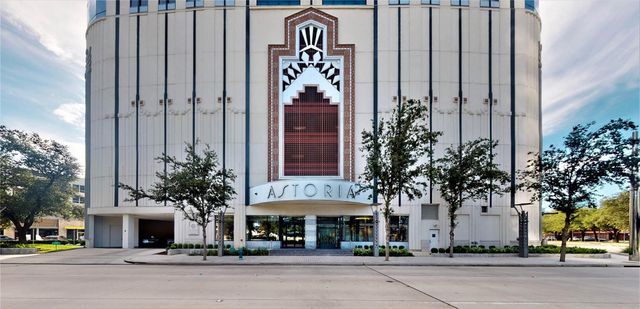 1409 Post Oak Blvd 902, Houston, TX 77056