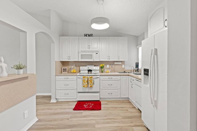 15443 Floral Club Road, Delray Beach, FL 33484