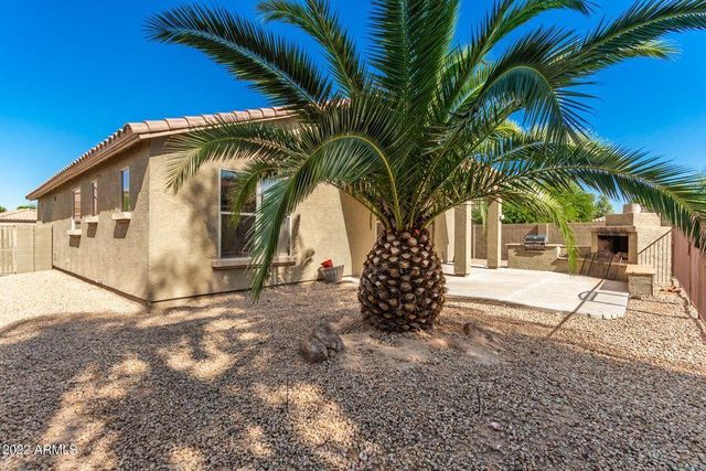 15465 W Glenrosa Avenue, Goodyear, AZ 85395