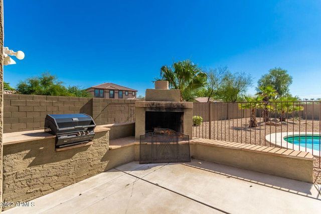 15465 W Glenrosa Avenue, Goodyear, AZ 85395