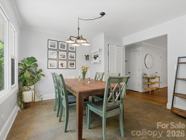 1534 Edgewater Drive, Charlotte, NC 28210