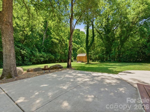 1534 Edgewater Drive, Charlotte, NC 28210