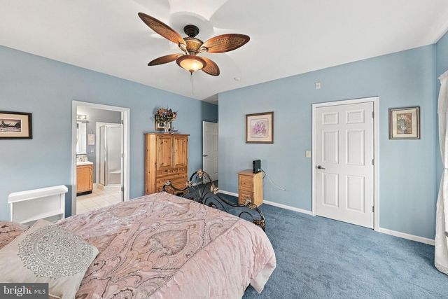 29 LANTERN LN, Columbus, NJ 08022