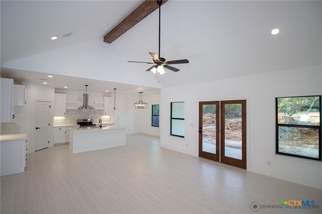 1860 Rocky Ridge Loop, Canyon Lake, TX 78133