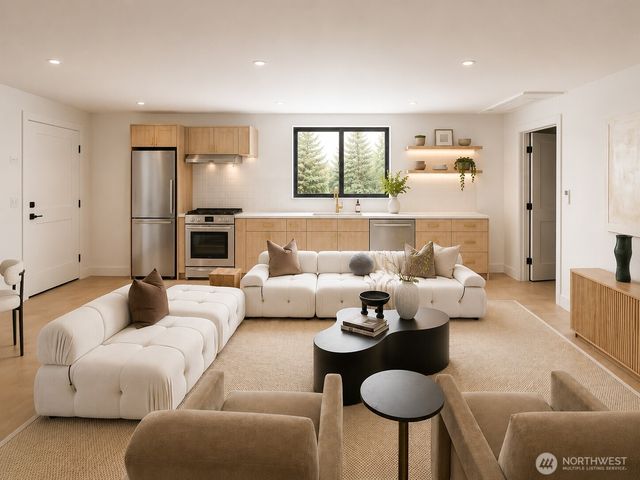 3695 122nd Avenue SE, Bellevue, WA 98006