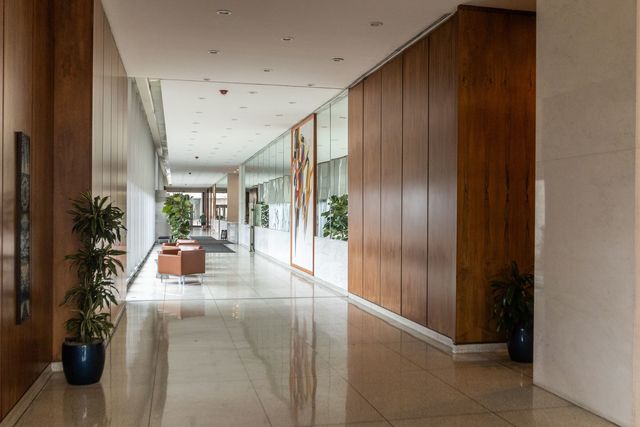 3600 N Lake Shore Drive 523, Chicago, IL 60613