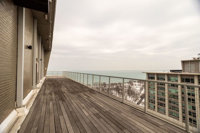 3600 N Lake Shore Drive 523, Chicago, IL 60613