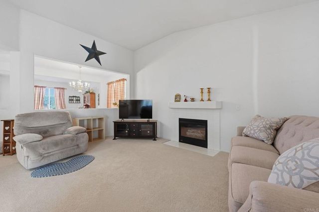 33012 Regina Drive, Temecula, CA 92592