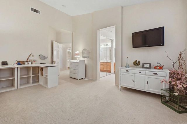 33012 Regina Drive, Temecula, CA 92592