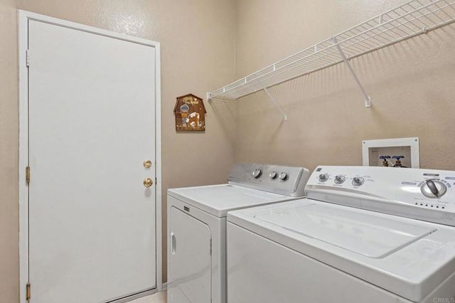 33012 Regina Drive, Temecula, CA 92592