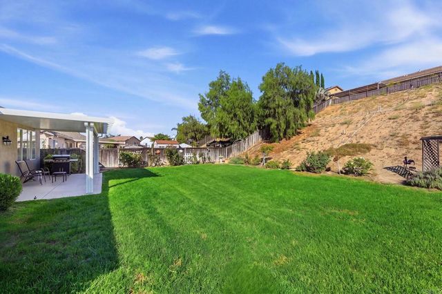 33012 Regina Drive, Temecula, CA 92592