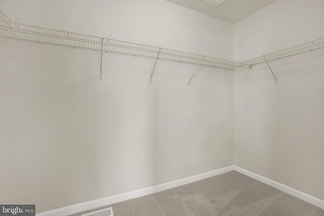 3232 N KING RICHARDS CT N, York, PA 17408