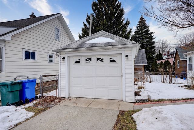 63 Dorothy Avenue, Rochester, NY 14615