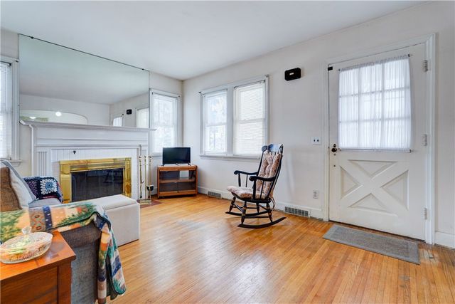 63 Dorothy Avenue, Rochester, NY 14615