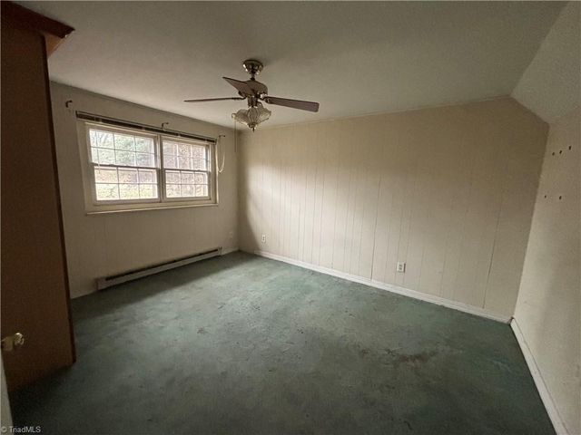 101 Hemlock Court, King, NC 27021