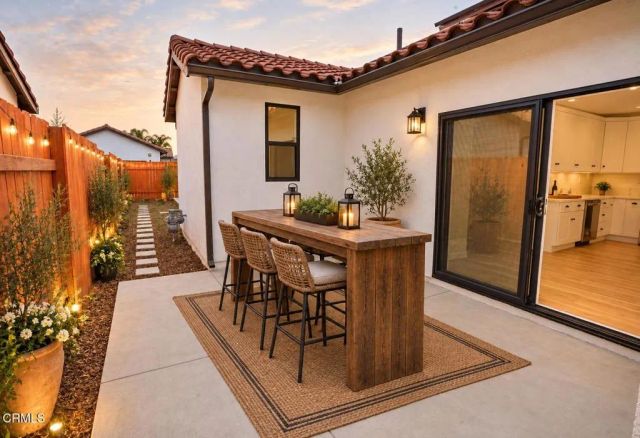 1135 W 2nd Street, Oxnard, CA 93030