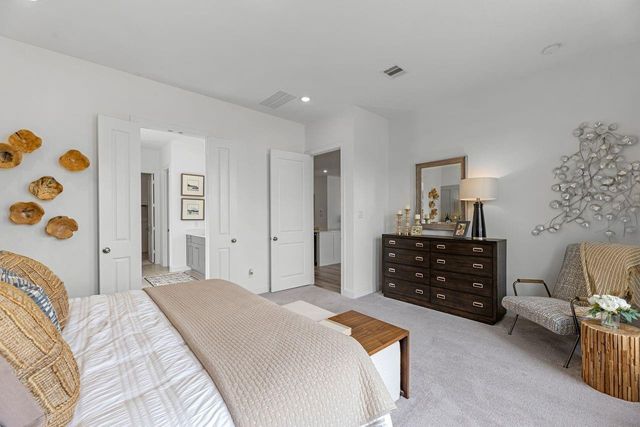 4914 Dickens Landing Drive, League City, TX 77573