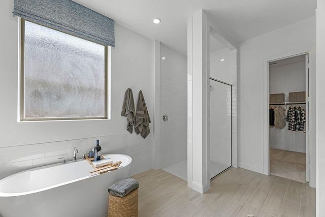 4914 Dickens Landing Drive, League City, TX 77573