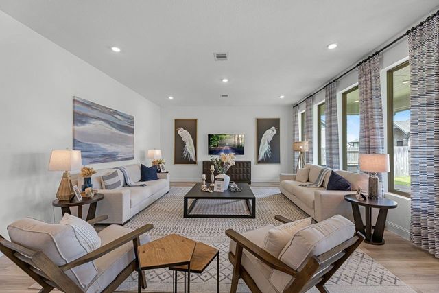 4914 Dickens Landing Drive, League City, TX 77573