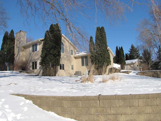 2338 E Pine Tree Court, Milton, WI 53563