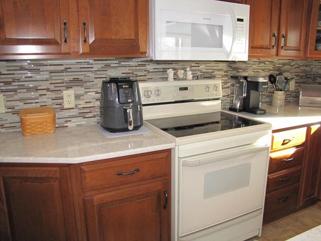 2338 E Pine Tree Court, Milton, WI 53563