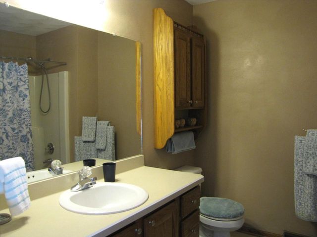 2338 E Pine Tree Court, Milton, WI 53563