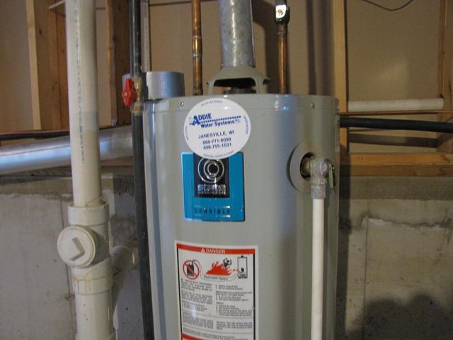 2338 E Pine Tree Court, Milton, WI 53563