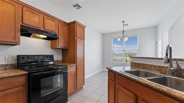 4102 SW Fieldstone Boulevard, Bentonville, AR 72712