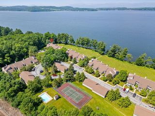 507 South Beach Road, South Burlington, VT 05403