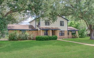 226 Birch Street, Wallis, TX 77485