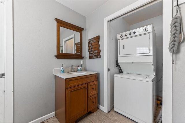 1105 Green Street, Harrisonville, MO 64701