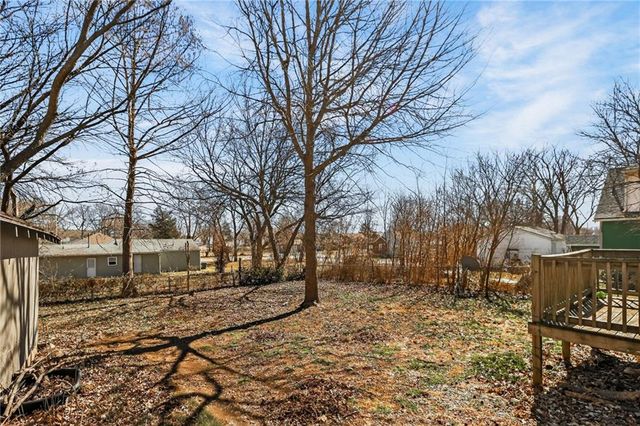 1105 Green Street, Harrisonville, MO 64701