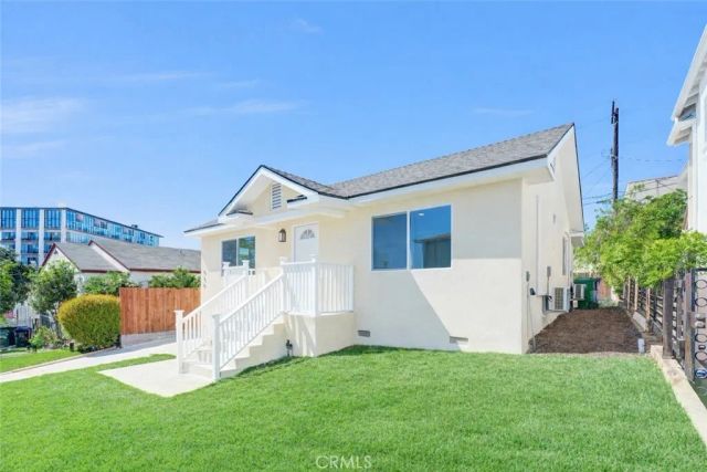 939 White Knoll Drive, Los Angeles, CA 90012