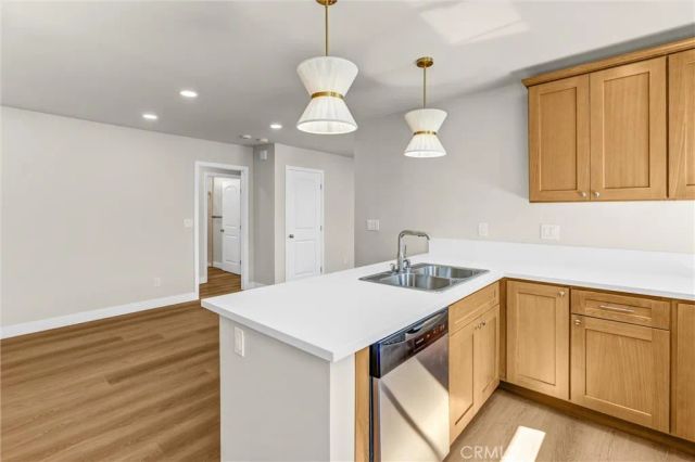 939 White Knoll Drive, Los Angeles, CA 90012