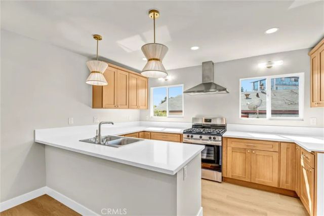 939 White Knoll Drive, Los Angeles, CA 90012