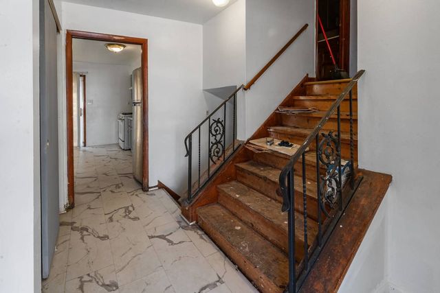 Address unavailable.