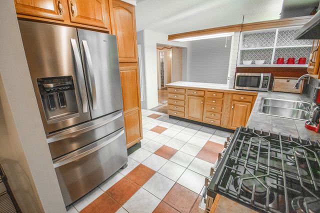 535 WRIGHT Street, Corry, PA 16407