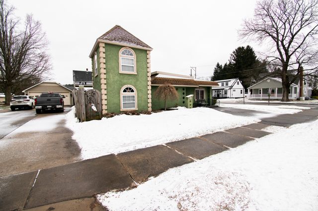 535 WRIGHT Street, Corry, PA 16407