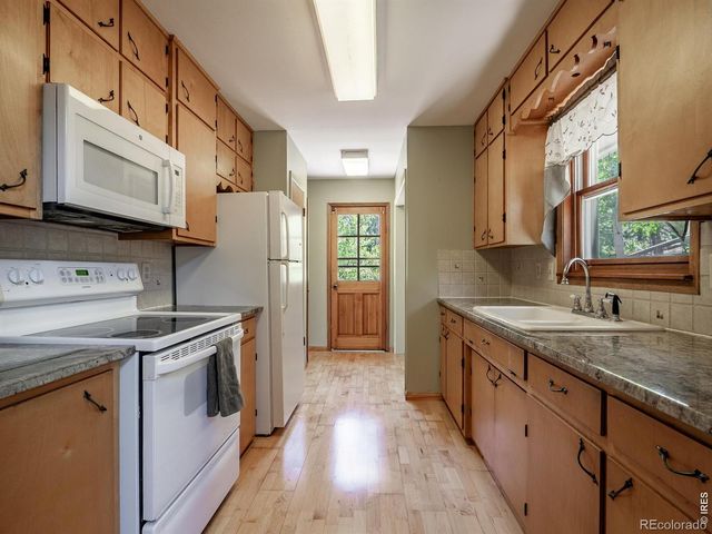 1847 Shoshoni Drive, Red Feather Lakes, CO 80545