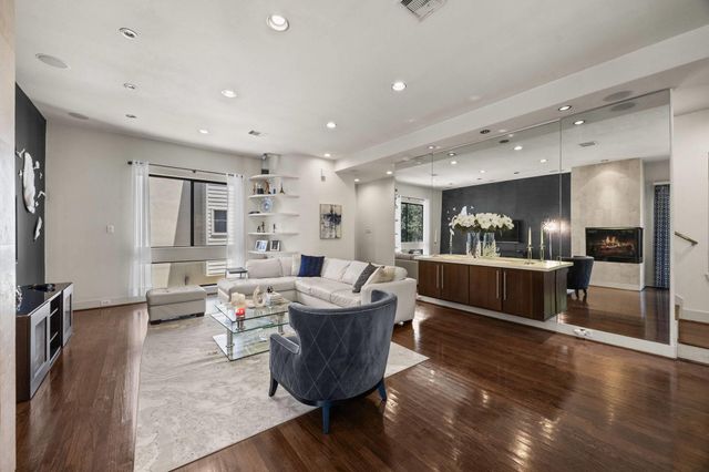 4129 Dickson Street, Houston, TX 77007