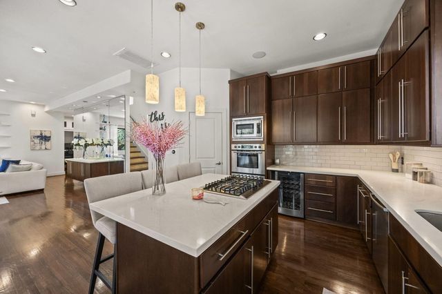 4129 Dickson Street, Houston, TX 77007