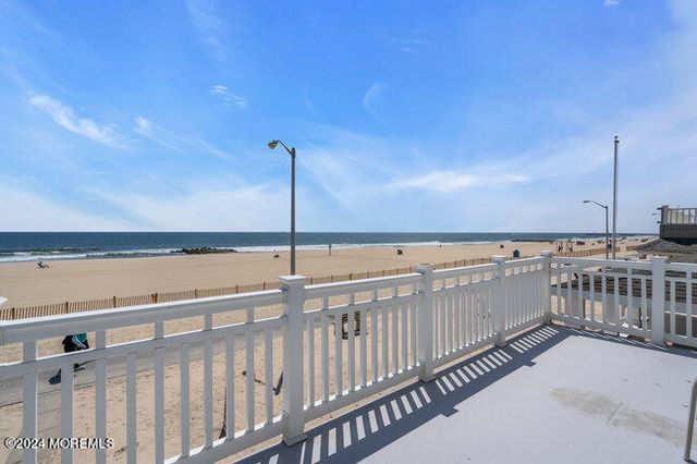 157 Beach Front, Manasquan, NJ 08736