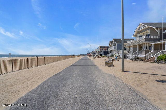 157 Beach Front, Manasquan, NJ 08736