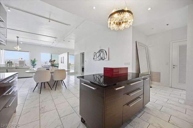 900 Las Vegas Boulevard 1215, Las Vegas, NV 89101