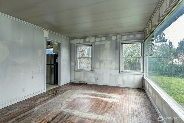 7035 S 127th Street, Seattle, WA 98178